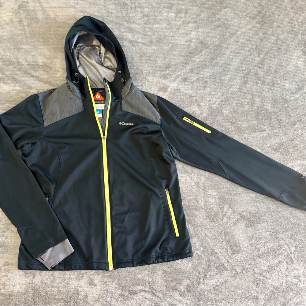 Columbia Black and Gray Omni-Heat & Omni-Shield Jacket